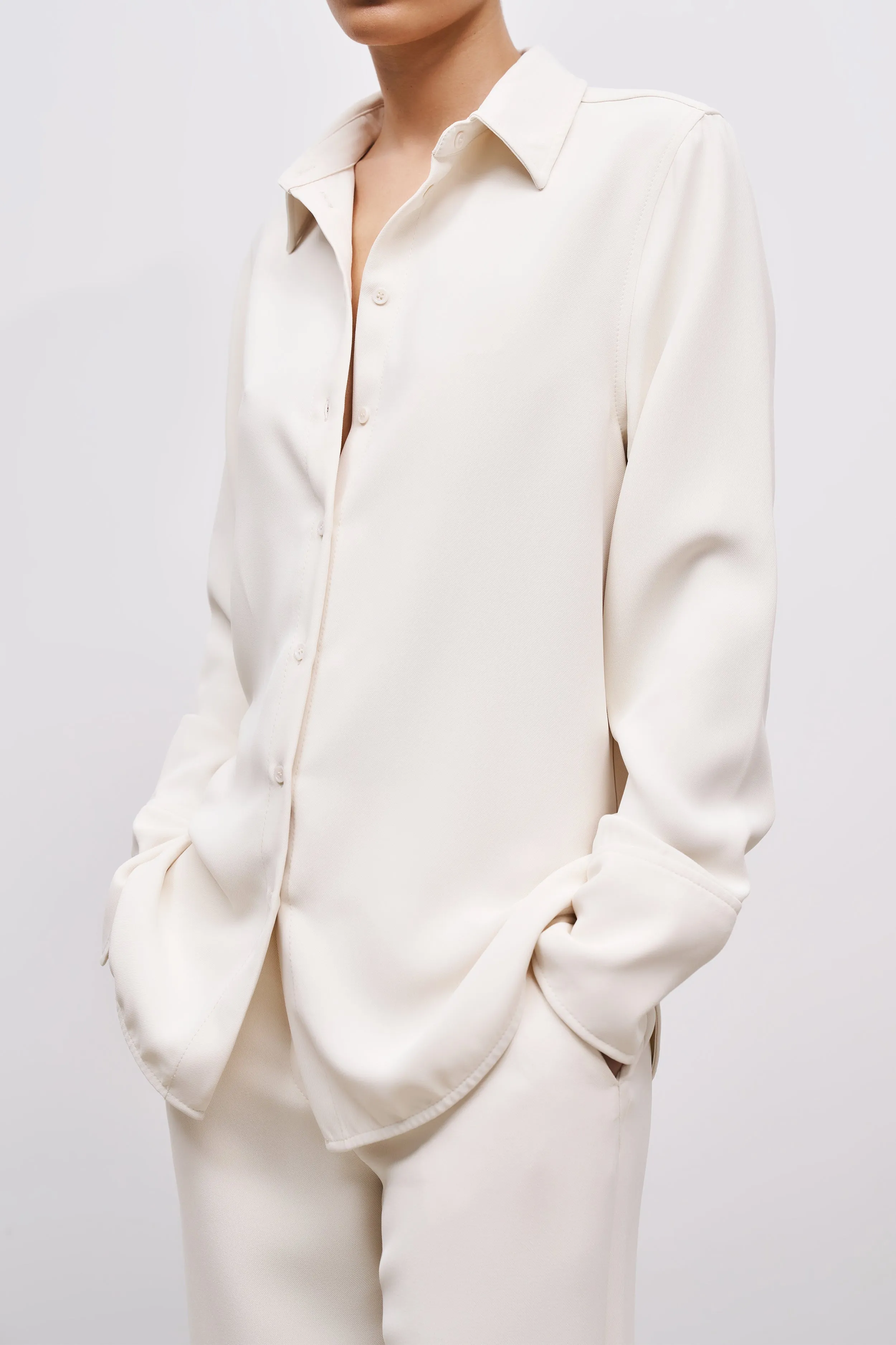 Effortless Oversized Shirt - Cream