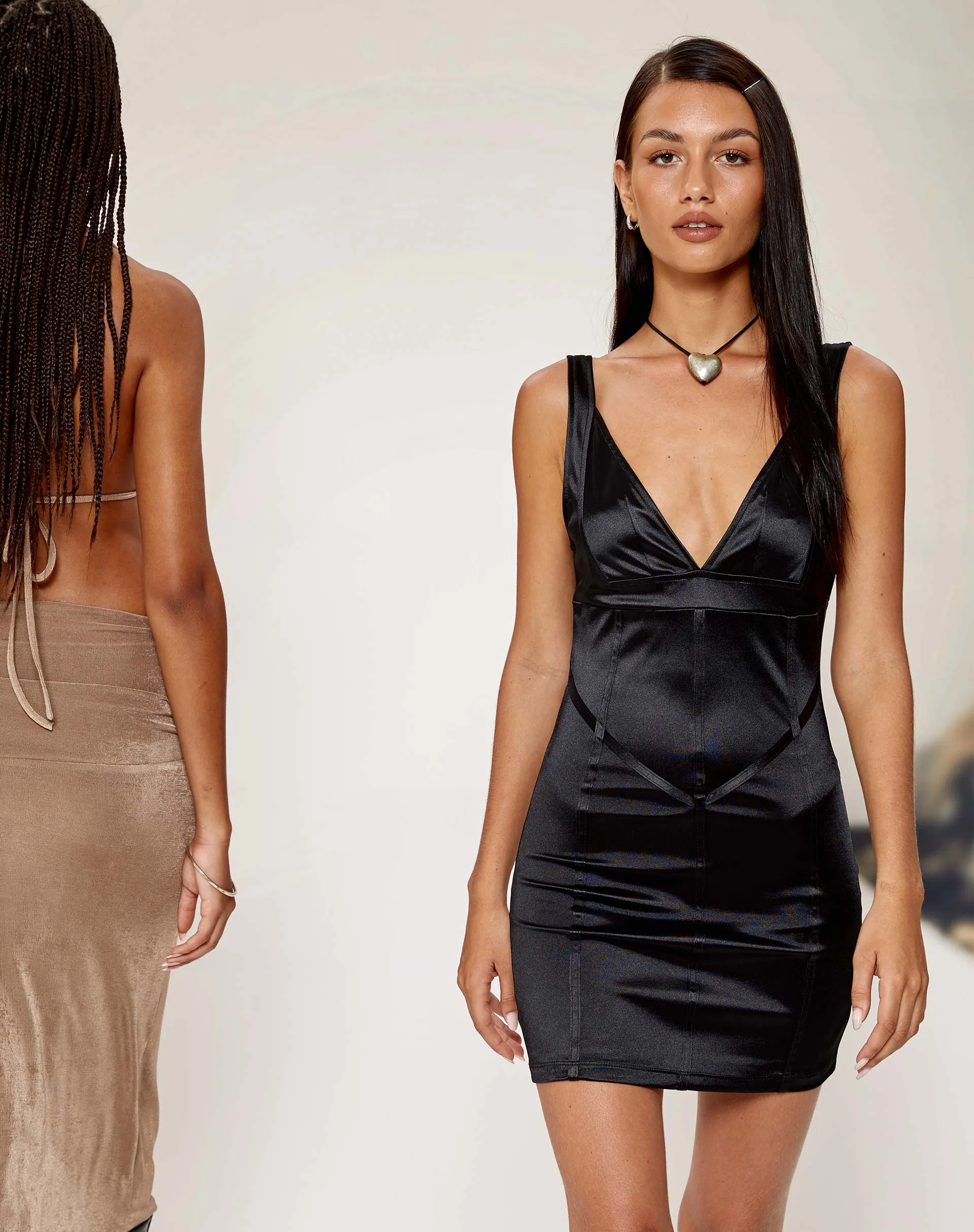 Ephy Mini Dress in Satin Black