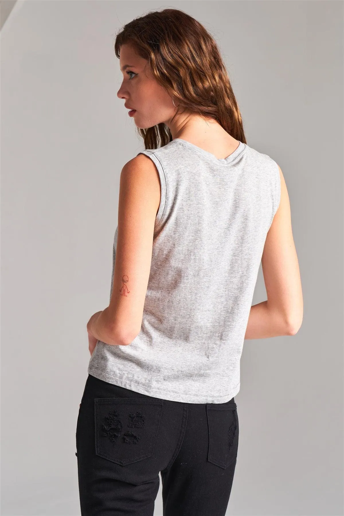 Heather Grey Solid Sleeveless Round Neck Basic Tank Top