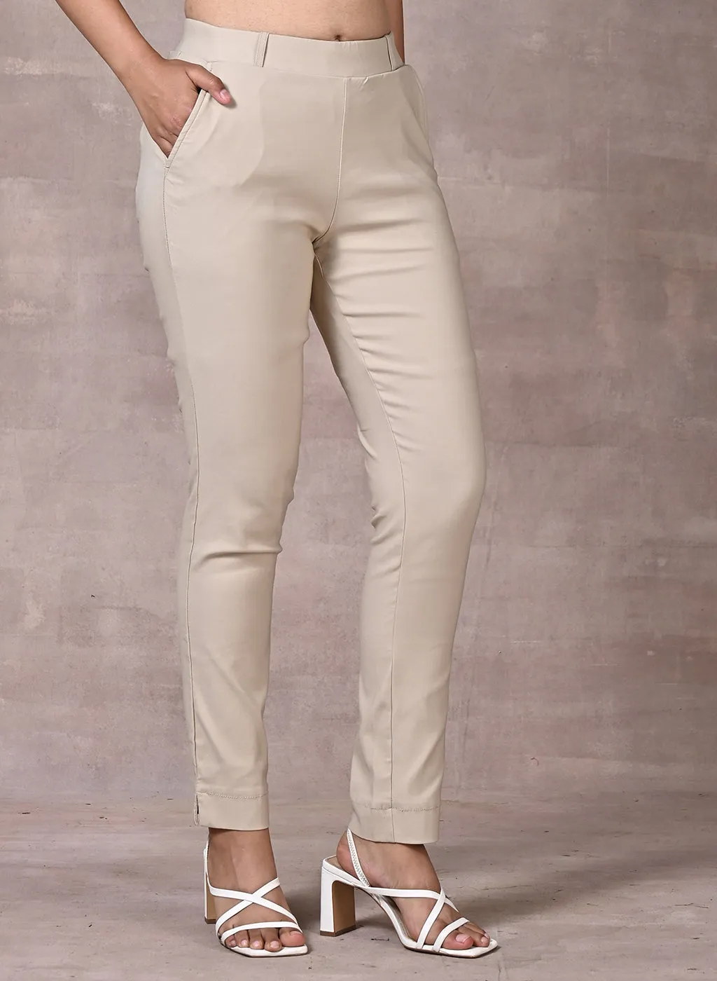 Skin-Fit Beige Jeggings