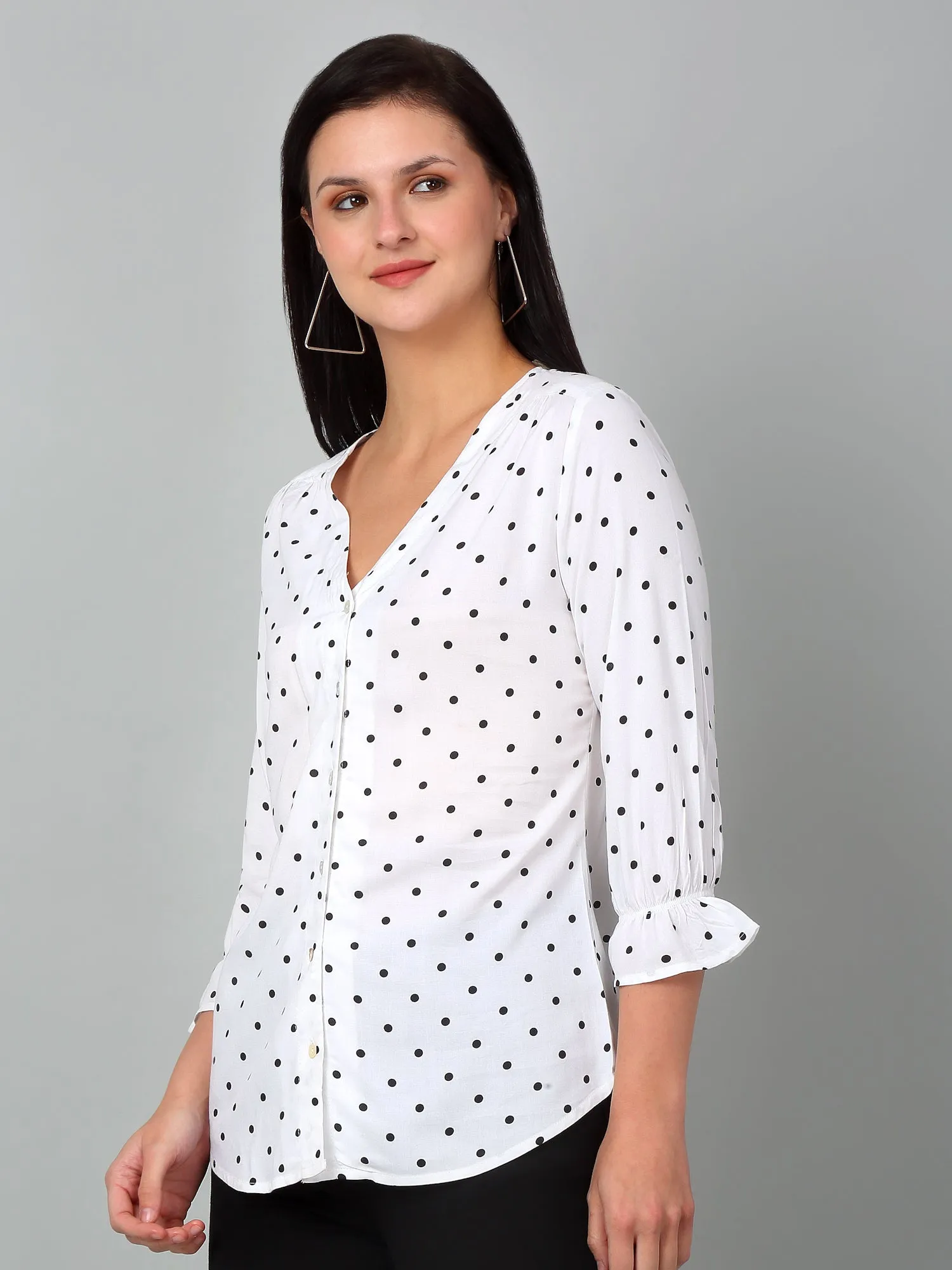 Women's Casual  Offwhite Polka dot Print V neck Top