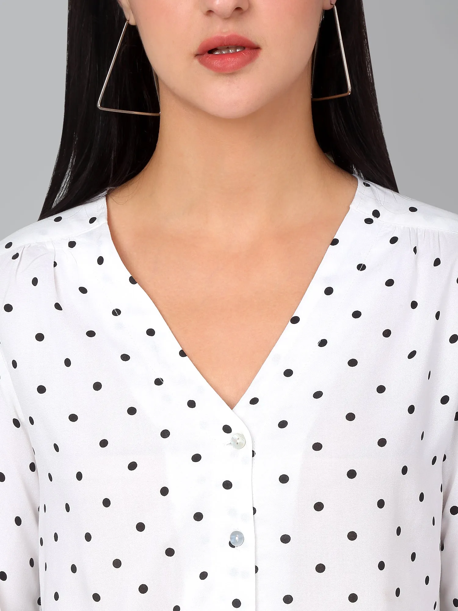 Women's Casual  Offwhite Polka dot Print V neck Top